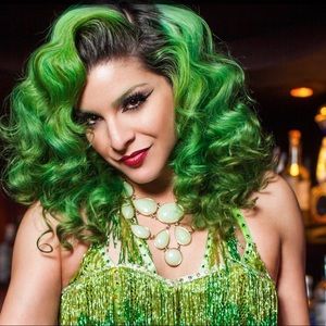 Meet your Posher, Alyssa